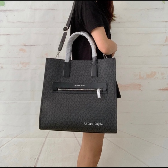 Michael Kors Kenly Large NS Tote - Picture 8 of 10